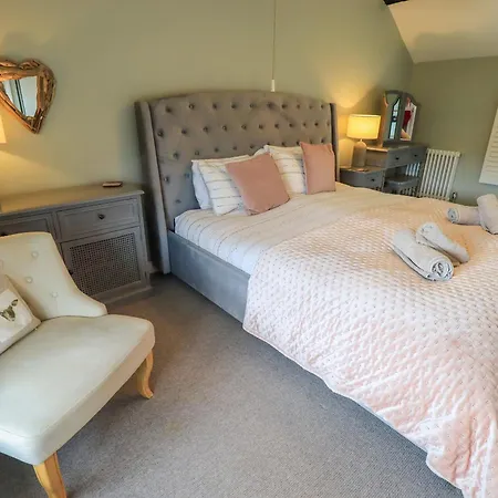 Flaska House * Penrith