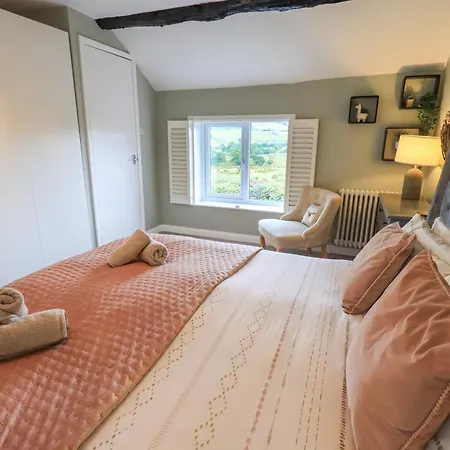 Flaska House פנרית'